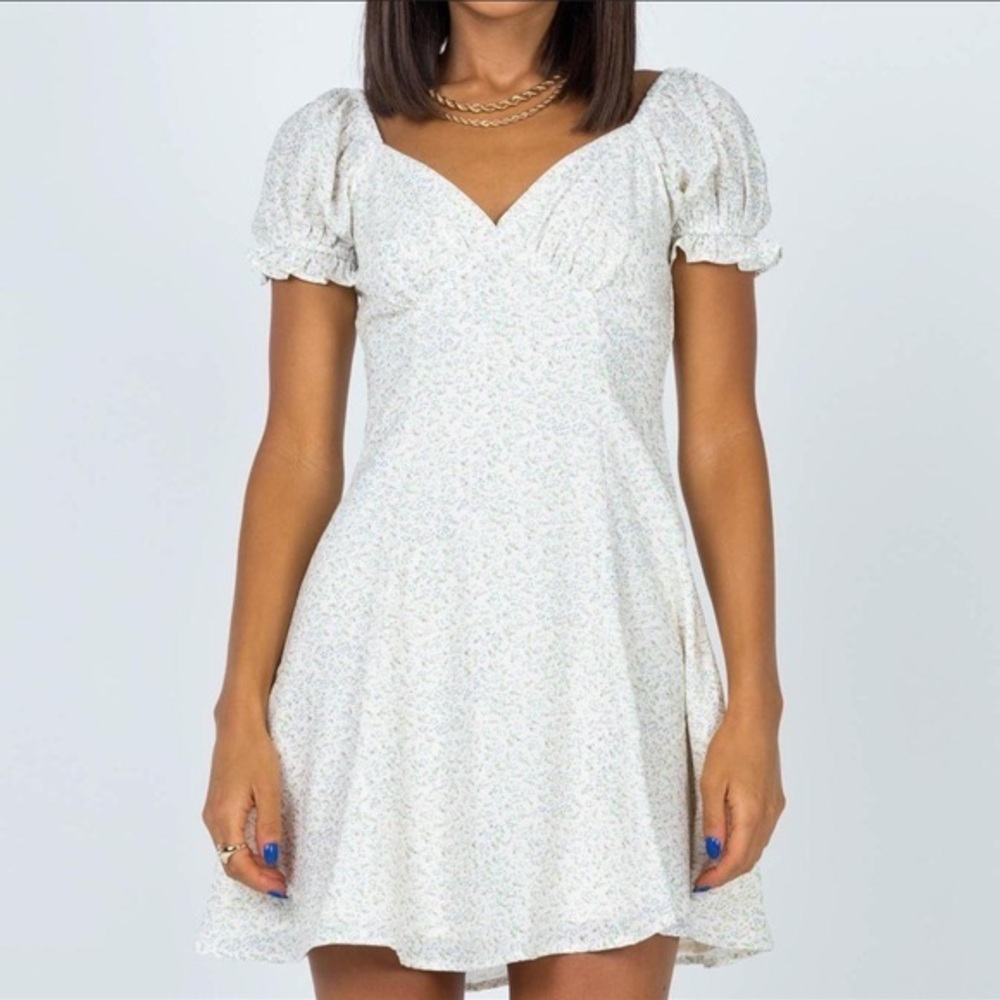 Princess Polly White Floral Mini Summer Dress Size 4